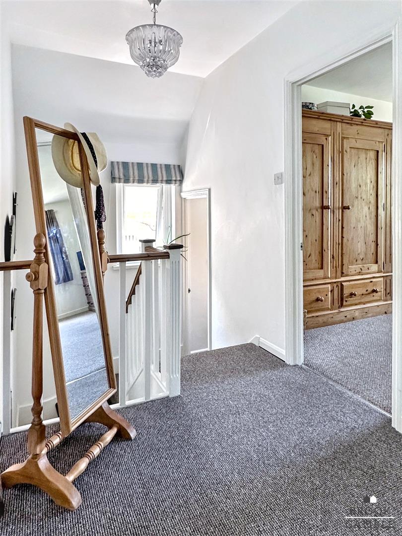 4 Bedroom House - Semi-Detached. Central Avenue in Eastbourne, East Sussex 16